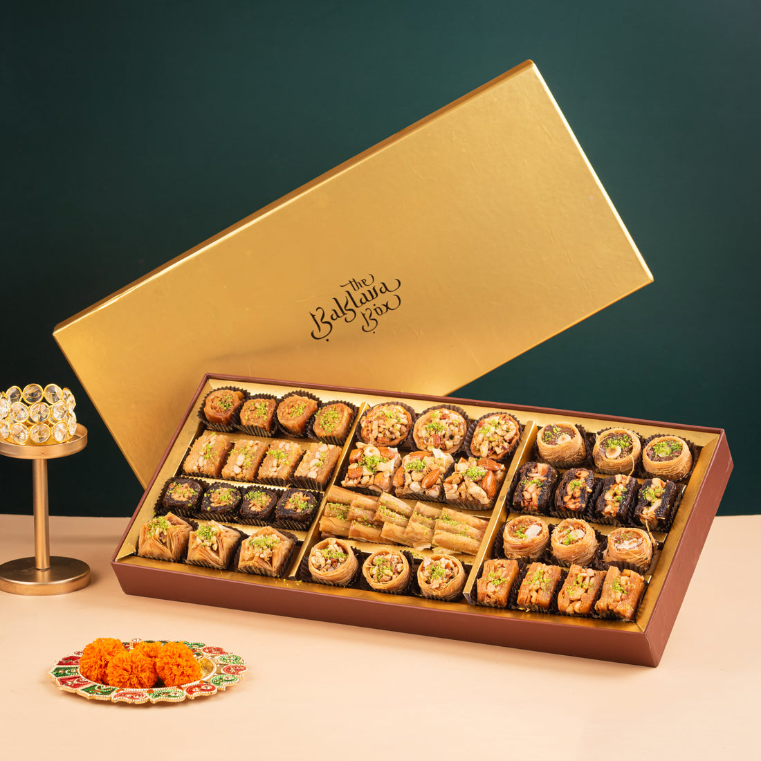 Sunheri Assorted Baklava Sweets Box 1kg
