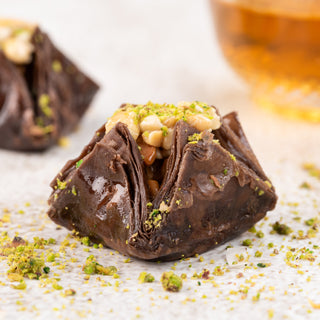 Pyramid Chocoate and Sampler box Combo - THE BAKLAVA BOX