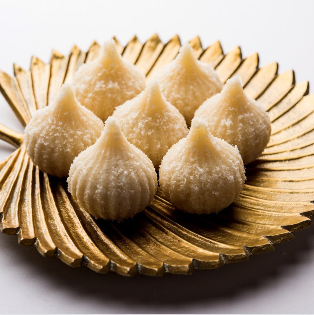 Coconut Cashew Premium Modak (600gm) - THE BAKLAVA BOX