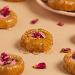 Rose Chocolate Ring Baklava 250gms