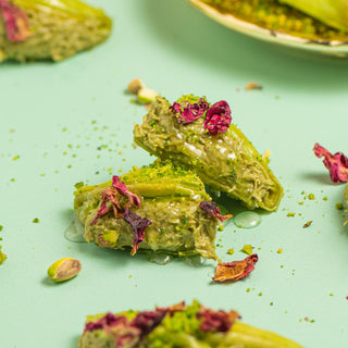 Holi Special Verde Turkish Gujiya Box - 3 Varities of Gujiya 500gm