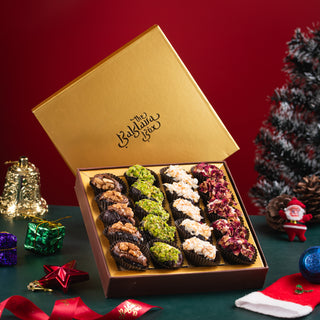 Sunheri Assorted Christmas Stuffed Dates (500g)