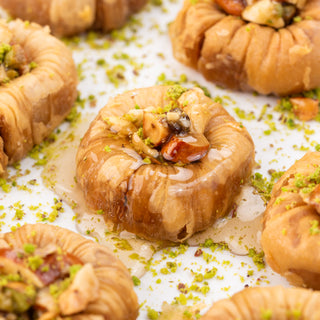 Assorted Baklava with pistachio- 600gms (Regalia gift box) - THE BAKLAVA BOX