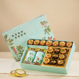 Vatika baklava and dryfruit hamper box