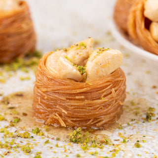 Oshe Bul Bul Cashew Baklava (Nest Baklava) - THE BAKLAVA BOX