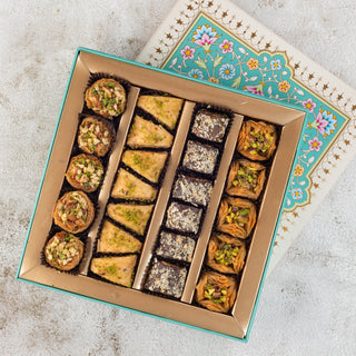 Royal Gift Box with Assorted Baklavas 500 Gms - THE BAKLAVA BOX