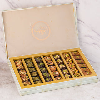 Royal Vega Gift Box with Assorted Baklavas and Kunafas 1 Kg - THE BAKLAVA BOX