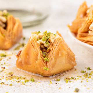 Pyramid baklava macro, phyllo layers