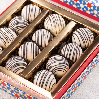 White Chocolate Coconut Ladoo (20 pieces) - THE BAKLAVA BOX