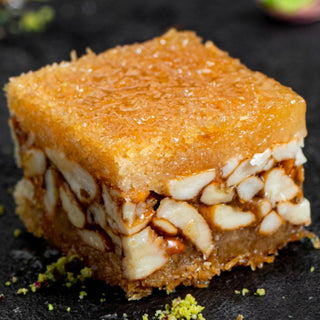 Cashew Kunafa Baklava - THE BAKLAVA BOX