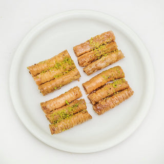 Holi Gift Box : Assorted Baklava (250gm) with Ribbon Packaging and Gulal - THE BAKLAVA BOX