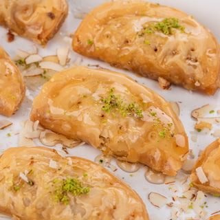 Turkish Gujiya (250gm) with Ribbon Packaging - THE BAKLAVA BOX