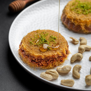 Vegan Cashew Kunafa (4 pieces-500gm) - THE BAKLAVA BOX